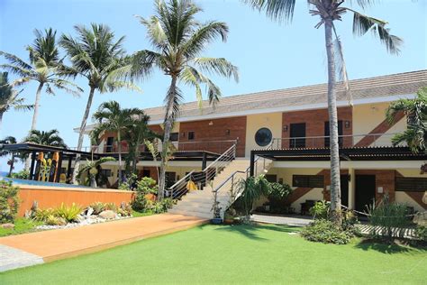 calapan city convention center photos|Mahalta Resorts and Convention Center: My first stay during the .